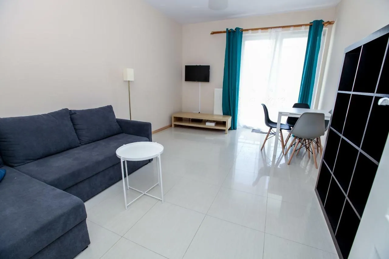 Fresh Green Kabaty Apartment 4 ワルシャワ