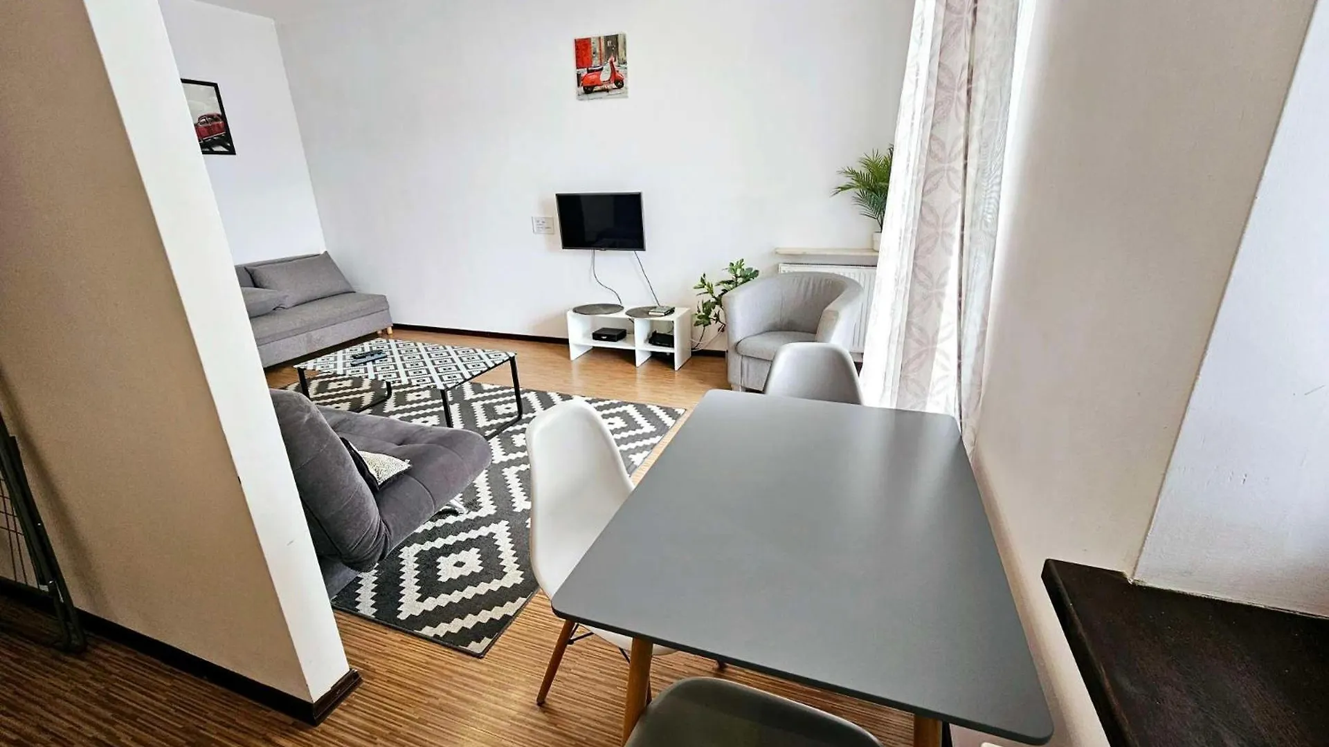 Fresh Green Kabaty Apartment 4 Βαρσοβία