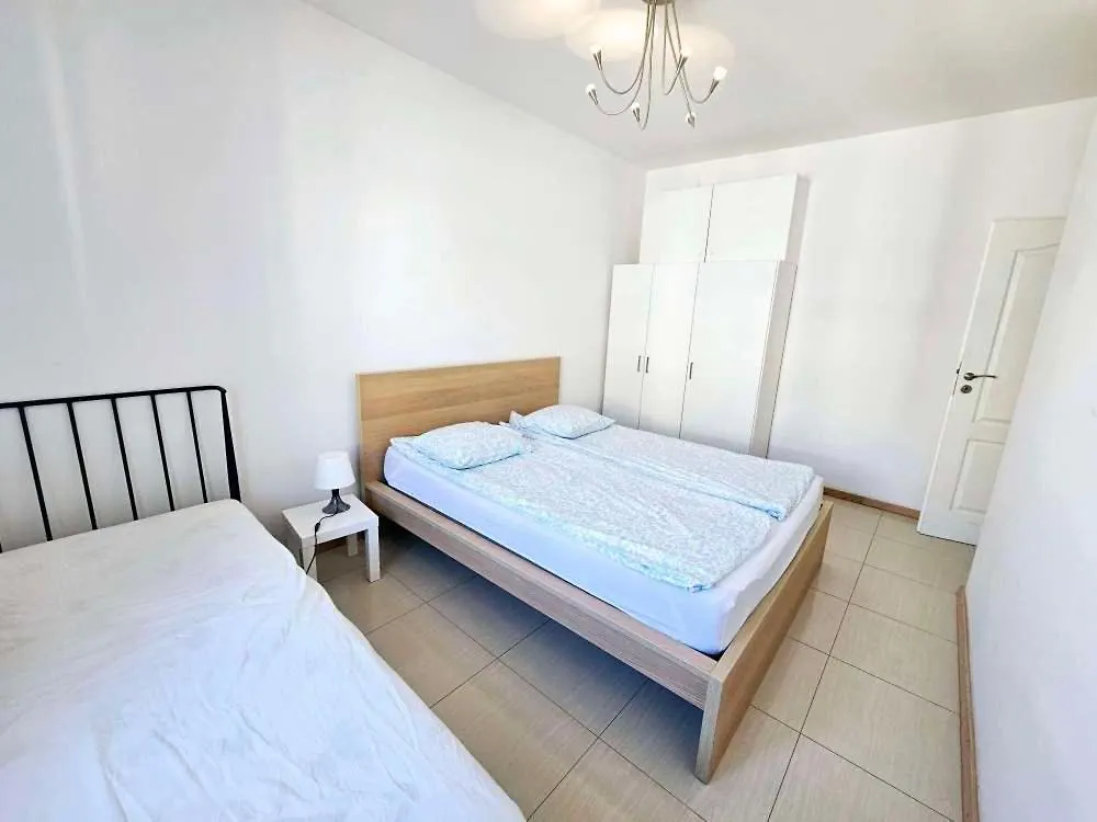 Fresh Green Kabaty Apartment 4 Βαρσοβία